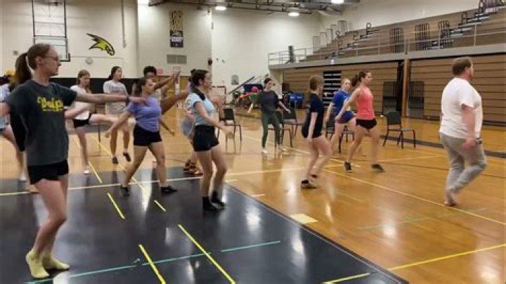Dancer (segment 'Badder')