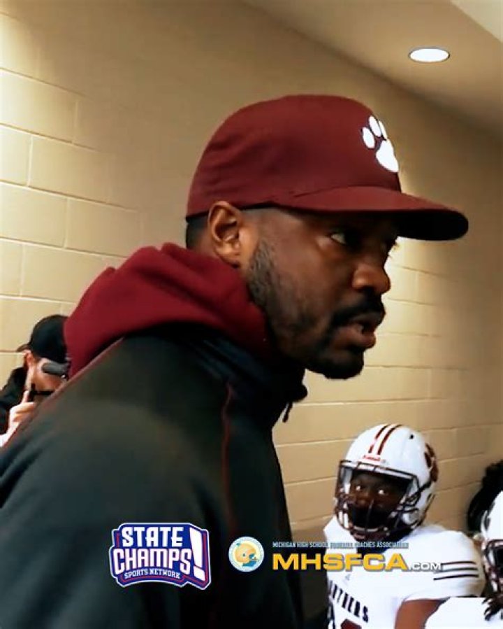 Himself - Pre-Game Hall of Fame Ceremony