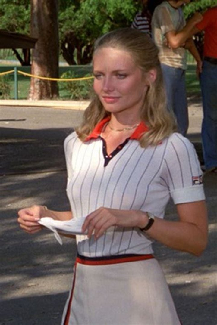 Lacey Underall