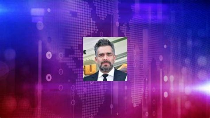 Omar Chaparro Net Worth