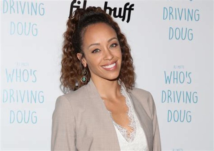 Shanti Lowry Net Worth